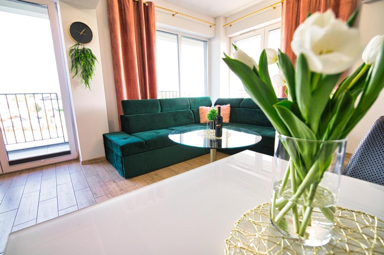 Apartament The Palm 35 By Housine Zator Kültér fotó